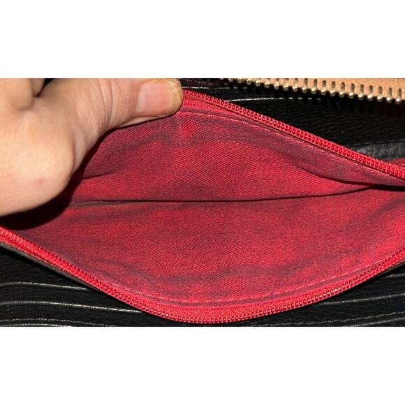 Dooney & Bourke Vintage Pebbled Leather Black & Tan Wallet - Picture 8 of 8